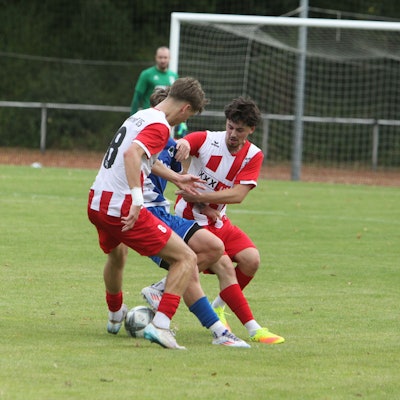 Kenan Karaca (rechts)