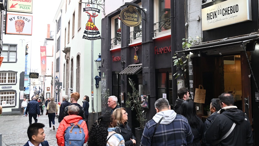 15.10.2025 Köln. Gastrokolumne „Lieblingsort“ von Julia Floß über die Rievkoochebud in der Salzgasse. Innenaufnahmen waren leider nicht möglich. Foto nicht aktuell.