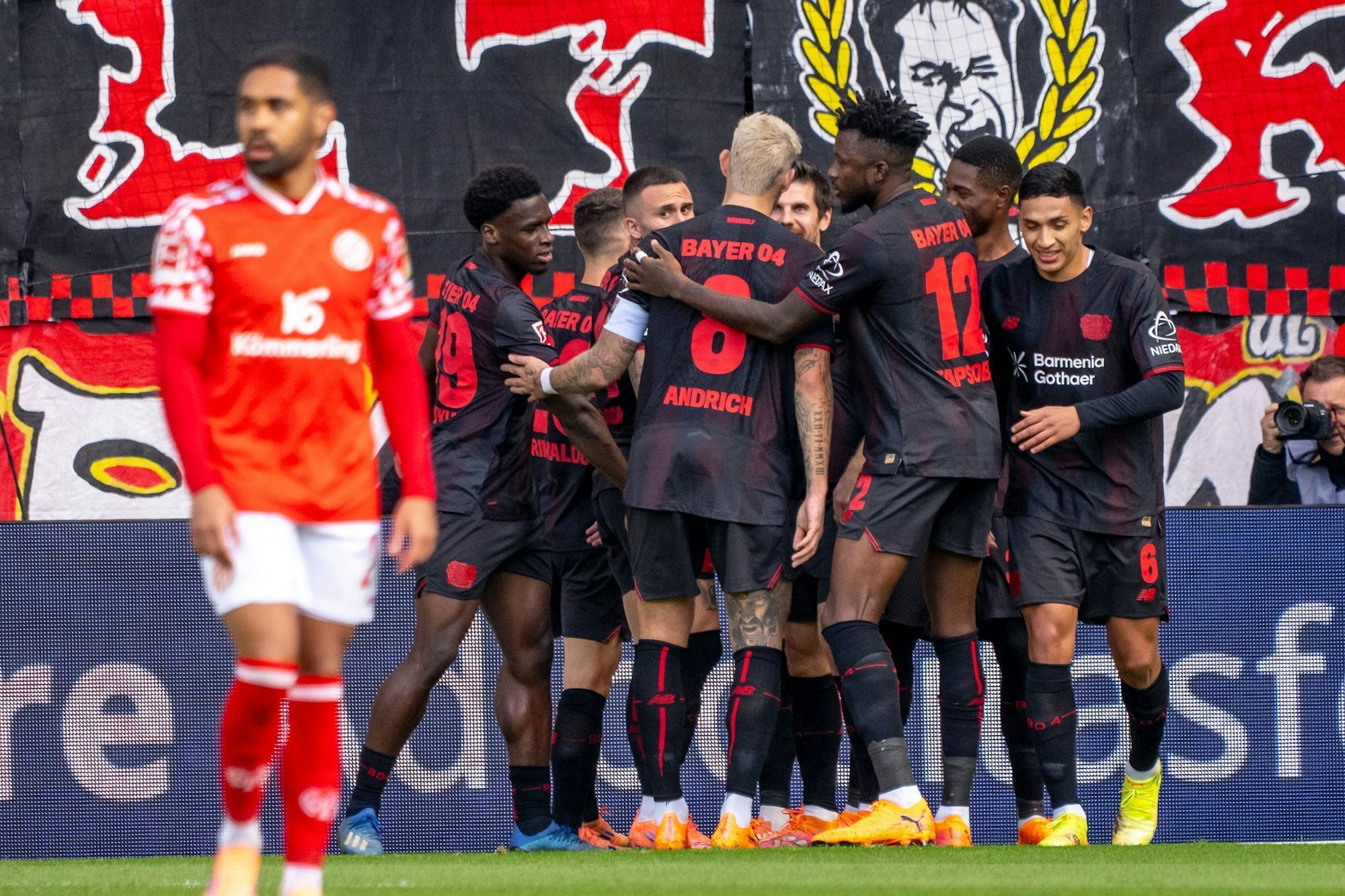 Torjubel für Leverkusen beim FSV Mainz 05.