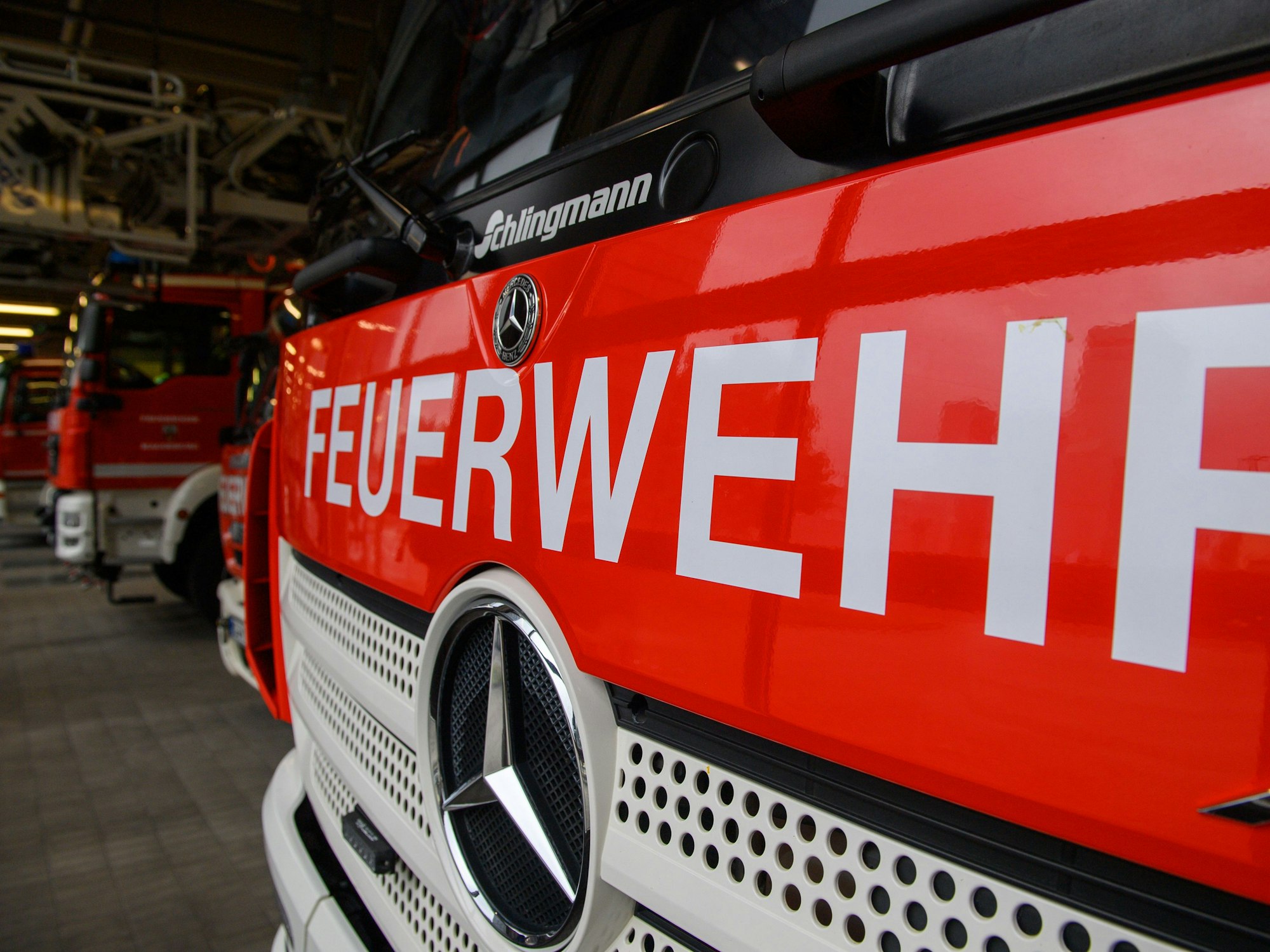 Die Kölner Feuerwehr rückte am Morgen zu einem Einsatz nach Bickendorf aus. (Symbolfoto)
