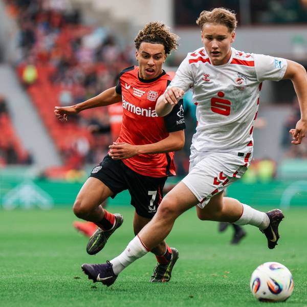Finale Deutsche Meisterschaft U 19-DFB-Nachwuchsliga: Bayer 04 Leverkusen - 1. FC Köln 18.05.2025 MontrellCulbreath Bayer 04 Leverkusen, 7 im Zweikampf mit Fynn Schenten 1. FC Köln, 11 Finale Deutsche Meisterschaft der U 19-DFB-Nachwuchsliga: Bayer 04 Leverkusen - 1. FC Köln Leverkusen, BayArena am 18.05.2025 *** Final German Championship U 19 DFB Youth League Bayer 04 Leverkusen 1 FC Cologne 18 05 2025 MontrellCulbreath Bayer 04 Leverkusen, 7 in duel with Fynn Schenten 1 FC Cologne, 11 Final German Championship U 19 DFB Youth League Bayer 04 Leverkusen 1 FC Cologne Leverkusen, BayArena on 18 05 2025 Copyright: xBEAUTIFULxSPORTS/Freisenx