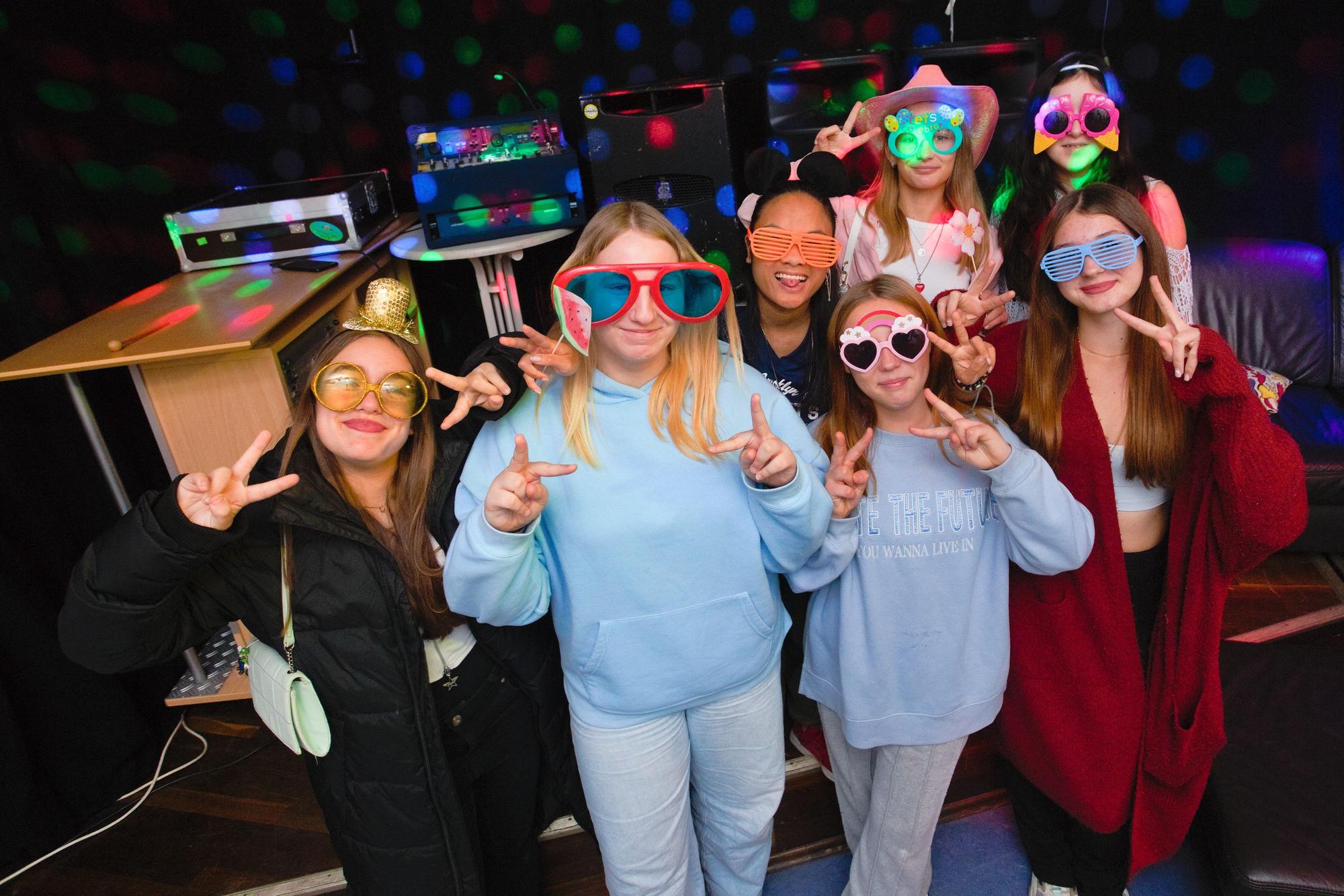 Spaß haben ohne Jungs und Männer, das ging jetzt bei der „Girls Night“ im Lindlarer Jugendzentrum „Horizont“.