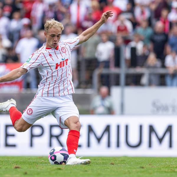 Regionalliga West: Fortuna Köln - Rot-Weiß Oberhausen, 16.08.2025 Timo Bornemann Fortuna Köln, 19. Regionalliga West, Fortuna Köln - Rot-Weiß Oberhausen, 4. Spieltag, am 16.08.2025, Südstadion, Köln *** Regionalliga West Fortuna Köln Rot Weiß Oberhausen, 16 08 2025 Timo Bornemann Fortuna Köln, 19 Regionalliga West, Fortuna Köln Rot Weiß Oberhausen, 4 Matchday, on 16 08 2025, Südstadion, Cologne Copyright: xBEAUTIFULxSPORTS/Meuselx