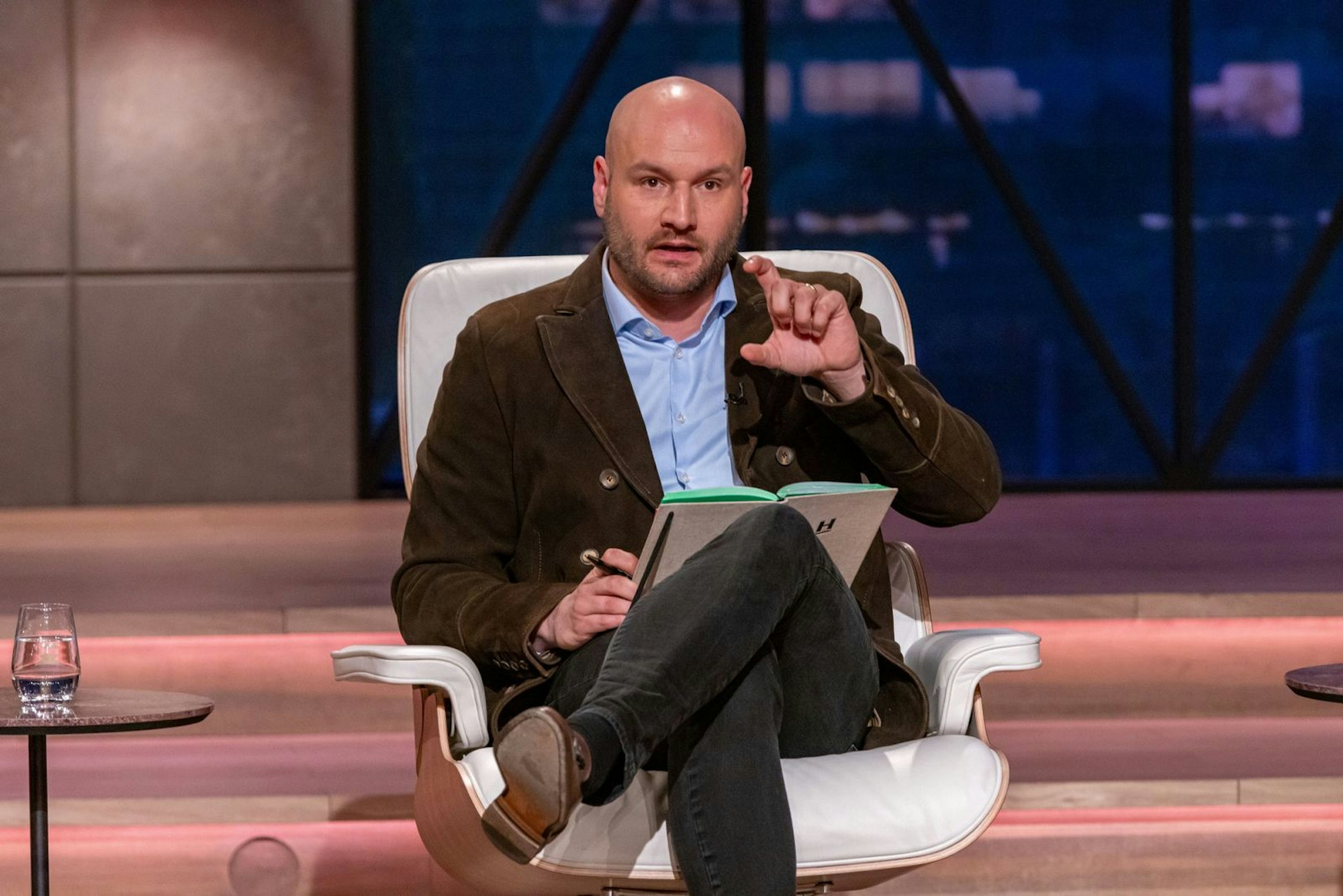 Christian Miele ist ein Ur-Ur-Enkel des einstigen Miele-Gründers und ein erfolgreicher Investor in Start-up-Ideen. Sein Debüt in der „Höhle der Löwen“ bereitet ihm viel Spaß. Einen Deal schloss er nicht ab. (Bild: RTL / Bernd-Michael Maurer )
