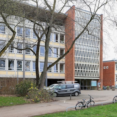 19.03.2024, Köln: Außenansicht des Gymnasiums Kreuzgasse.
Foto: Michael Bause