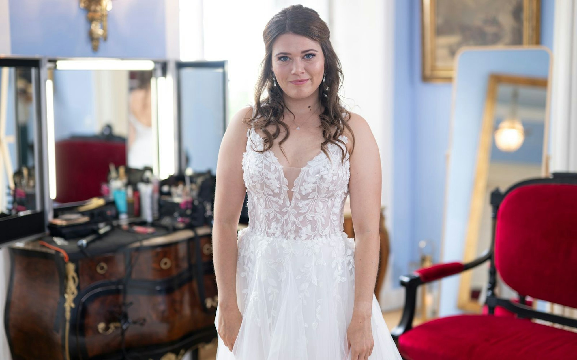 Die Braut, die sich nicht traut? Michelle kommen Zweifel.  (Bild: Joyn / Markus Hertrich)