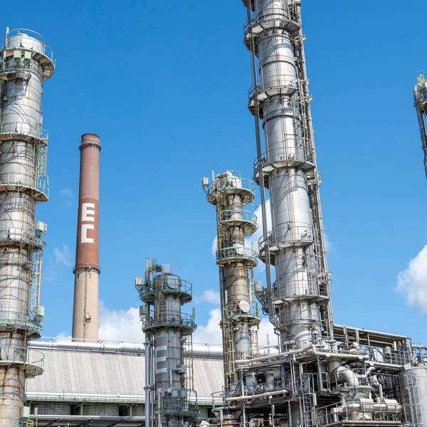 Im Kölner Chemiewerk von Ineos wird Stickstoffdünger produziert.