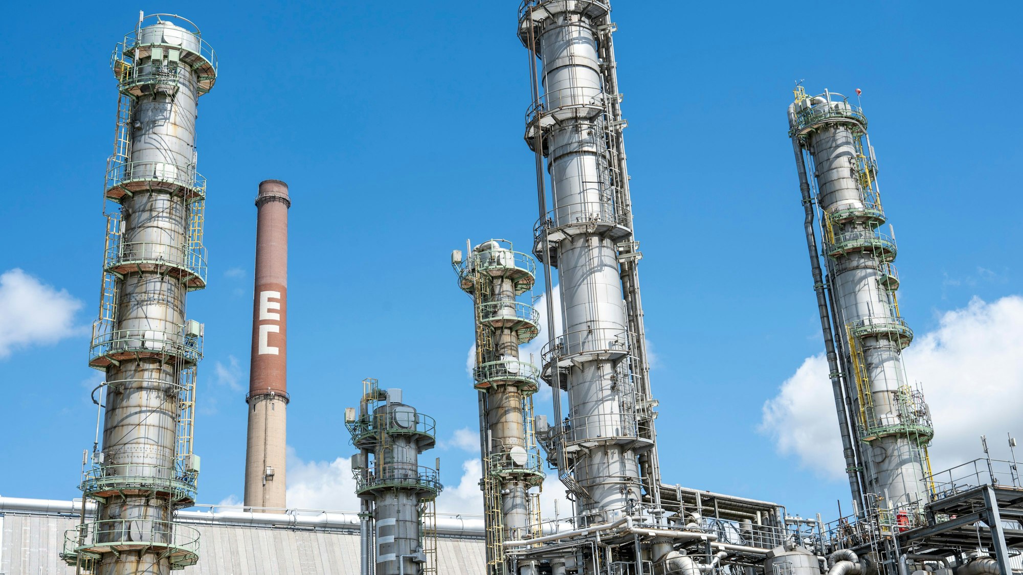 Im Kölner Chemiewerk von Ineos wird Stickstoffdünger produziert.