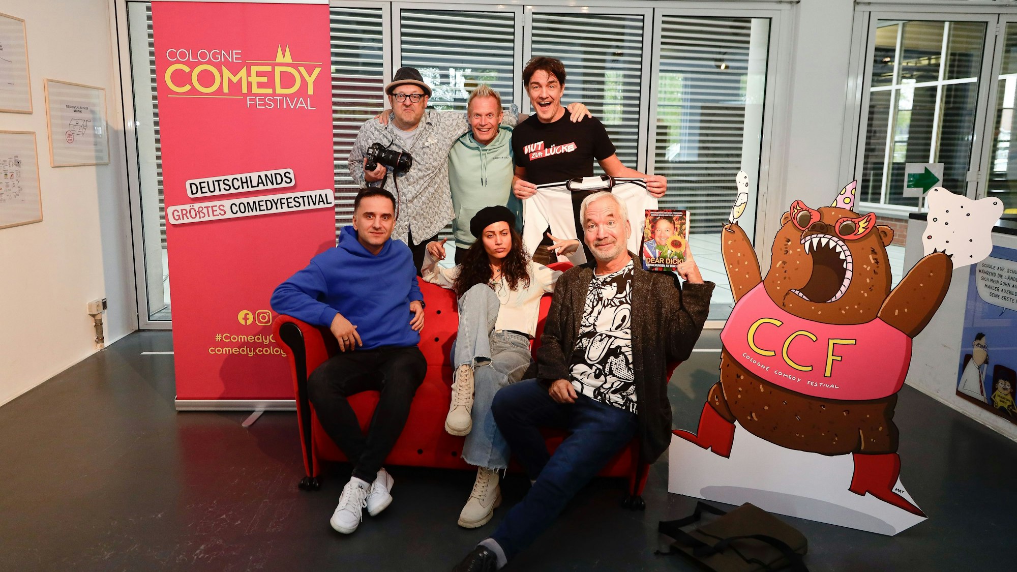 Comedians beim Pressetreffen des Comedy Festivals in Köln 2022. (Archivbild)