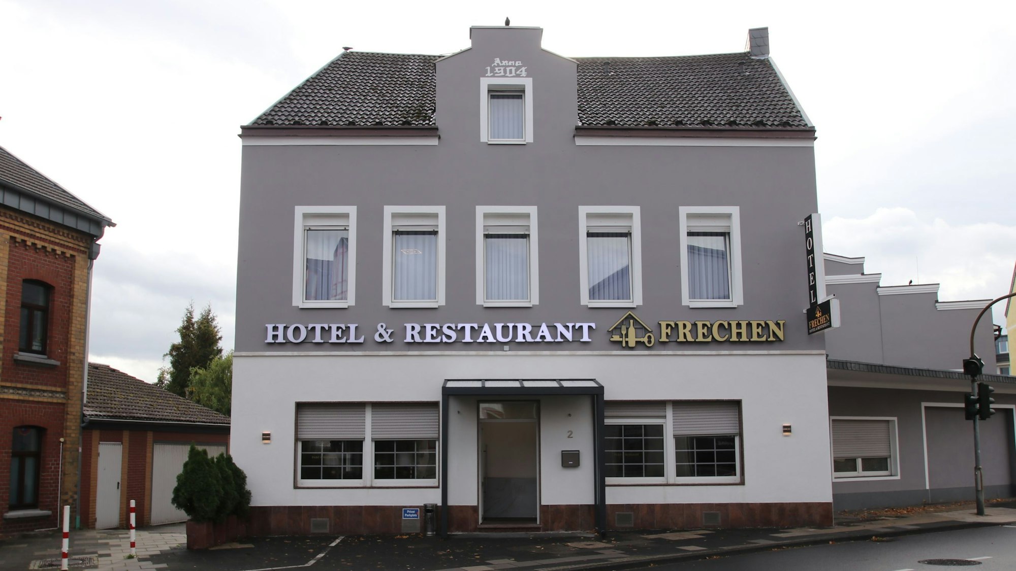 Das Foto zeigt ein Hotel in Frechen.