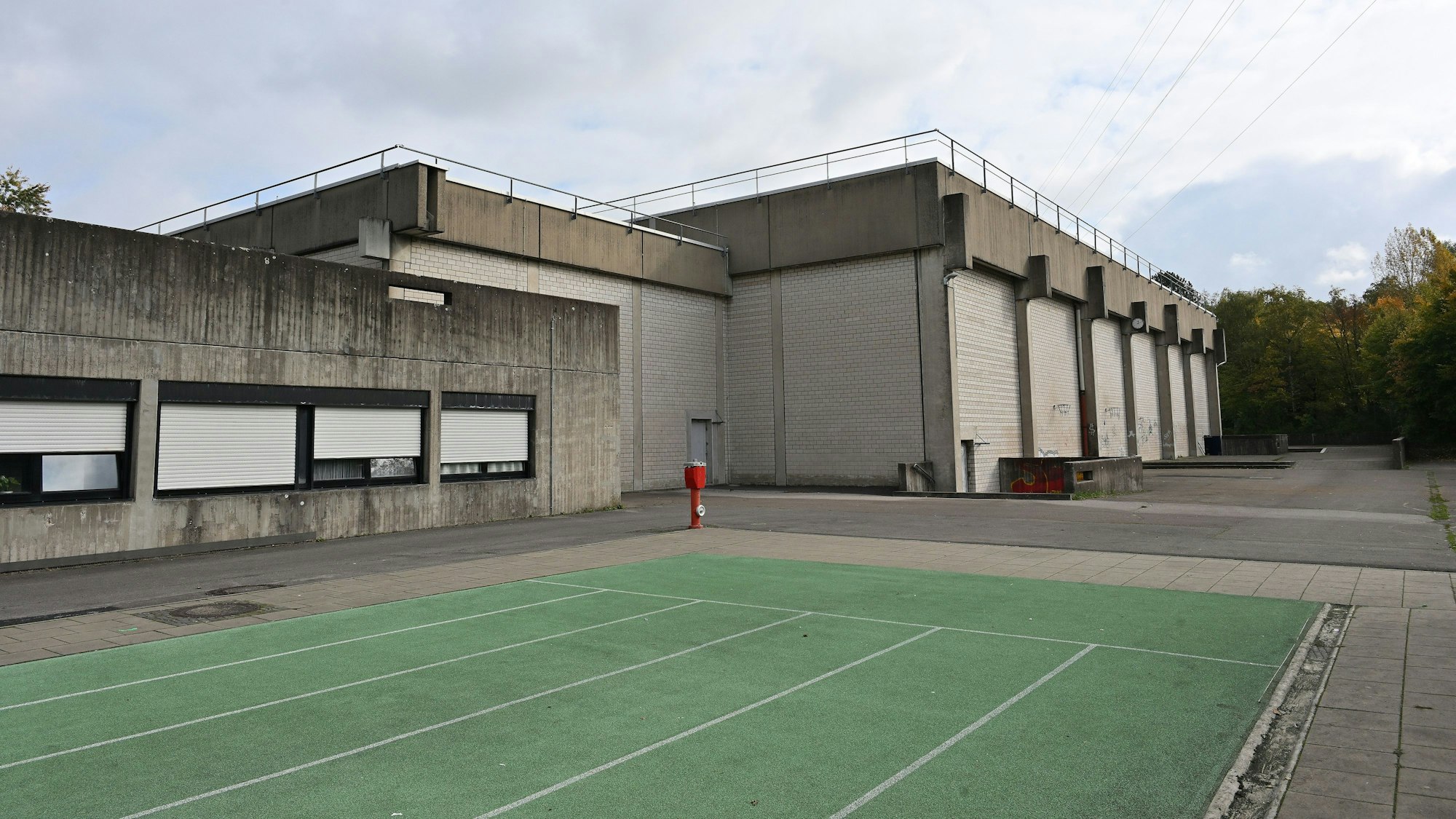 Die Sporthalle der Nelson-Mandela-Gesamtschule ist wieder gesperrt.