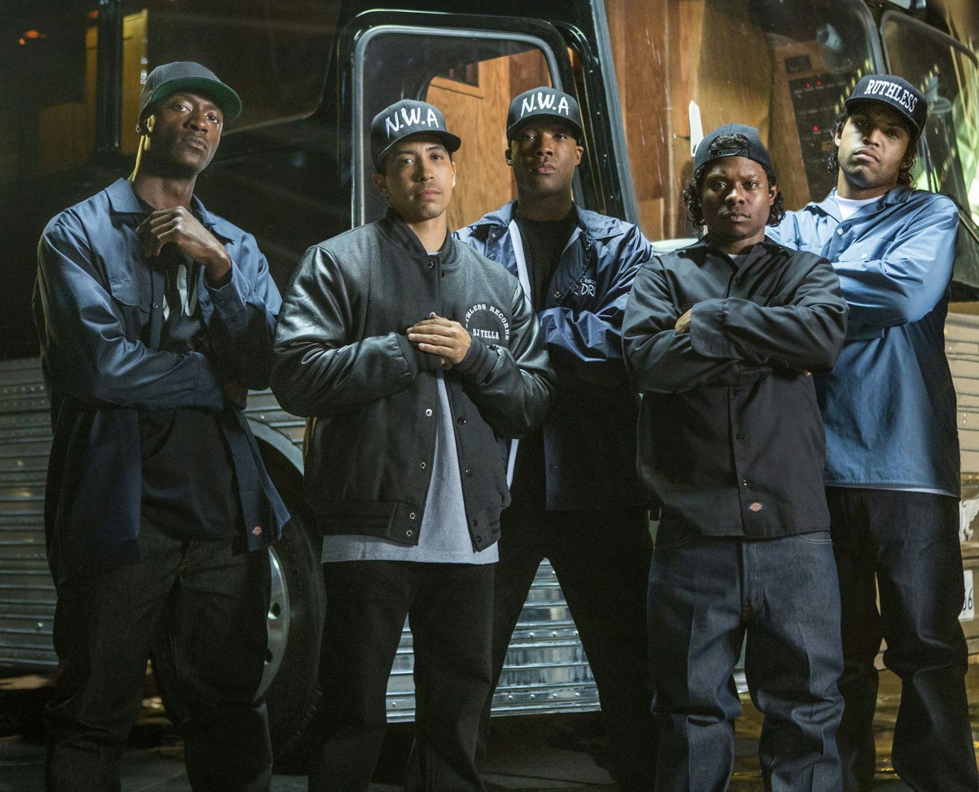 „Straight Outta Compton“ erzählt die Geschichte der legendären HipHop-Band N.W.A.  (Bild: Universal Pictures / Jaimie Trueblood)
