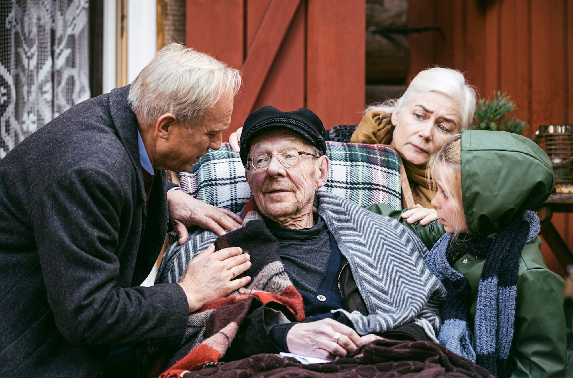 Hans-Peter Korff war vor allem für seine „Drombuschs“-Rolle und als „Onkel Heini“ aus der Kinderserie „Neues aus Uhlenbusch“ (1977-1980) bekannt. (Bild: WDR/KJ Entertainment/Lukas Salna)