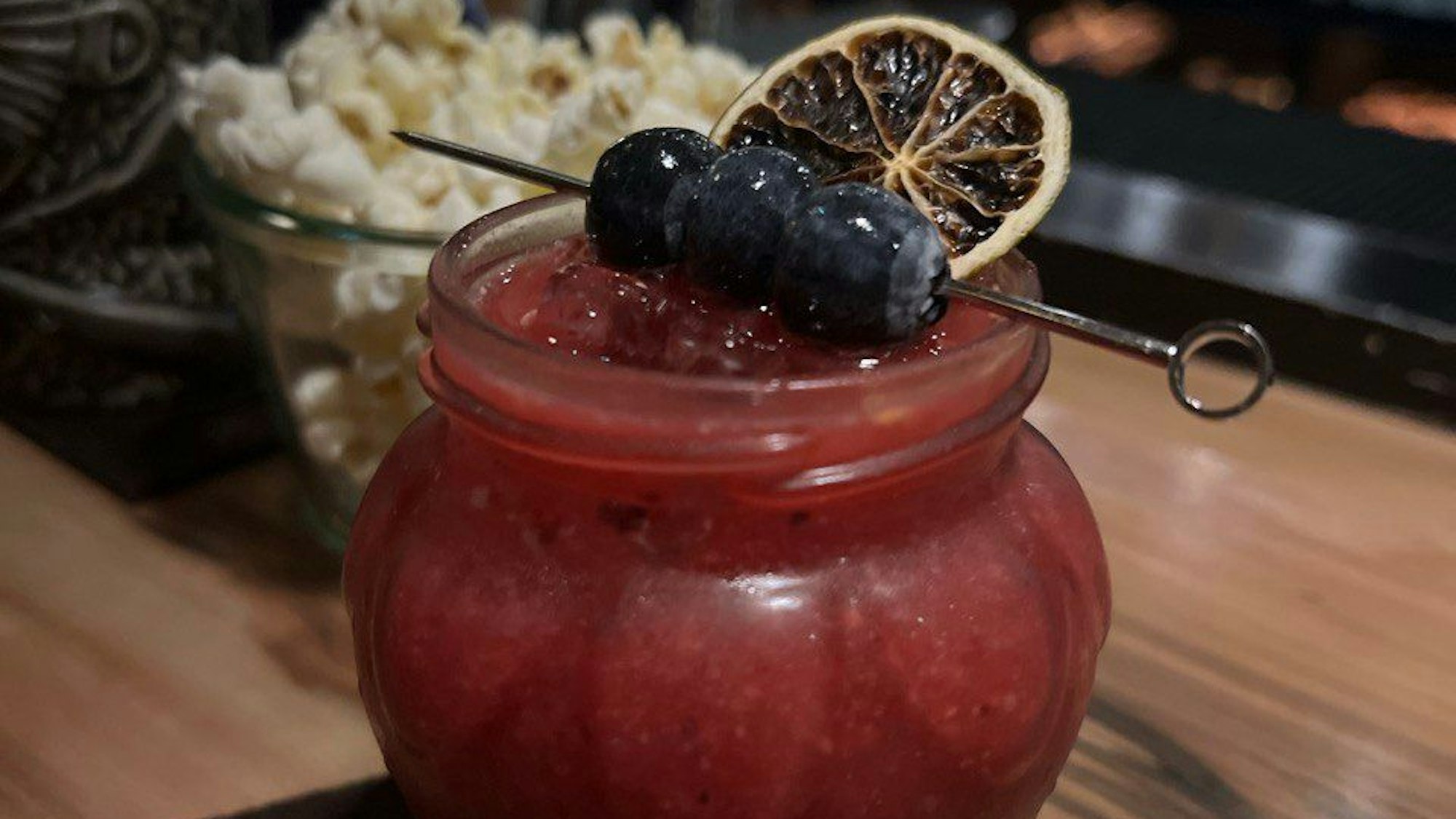 Aromen und Spirituosen werden in Eigenproduktion hergestellt.