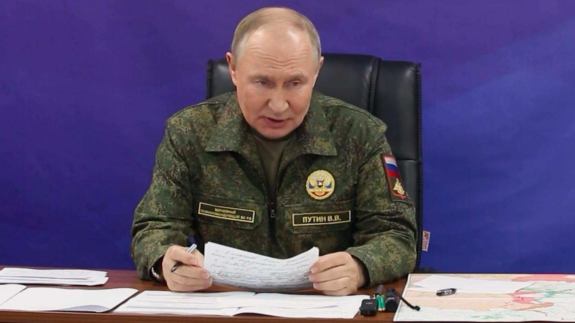 Wladimir Putin betonte Russlands militärische Erfolge in der Ukraine und einen erfolgreichen Test der atomaren Langstreckenrakete Burewestnik.