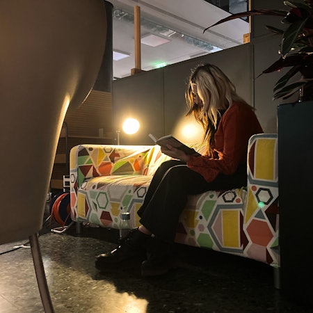 Silent reading Party in der Stadtbibliothek Leverkusen