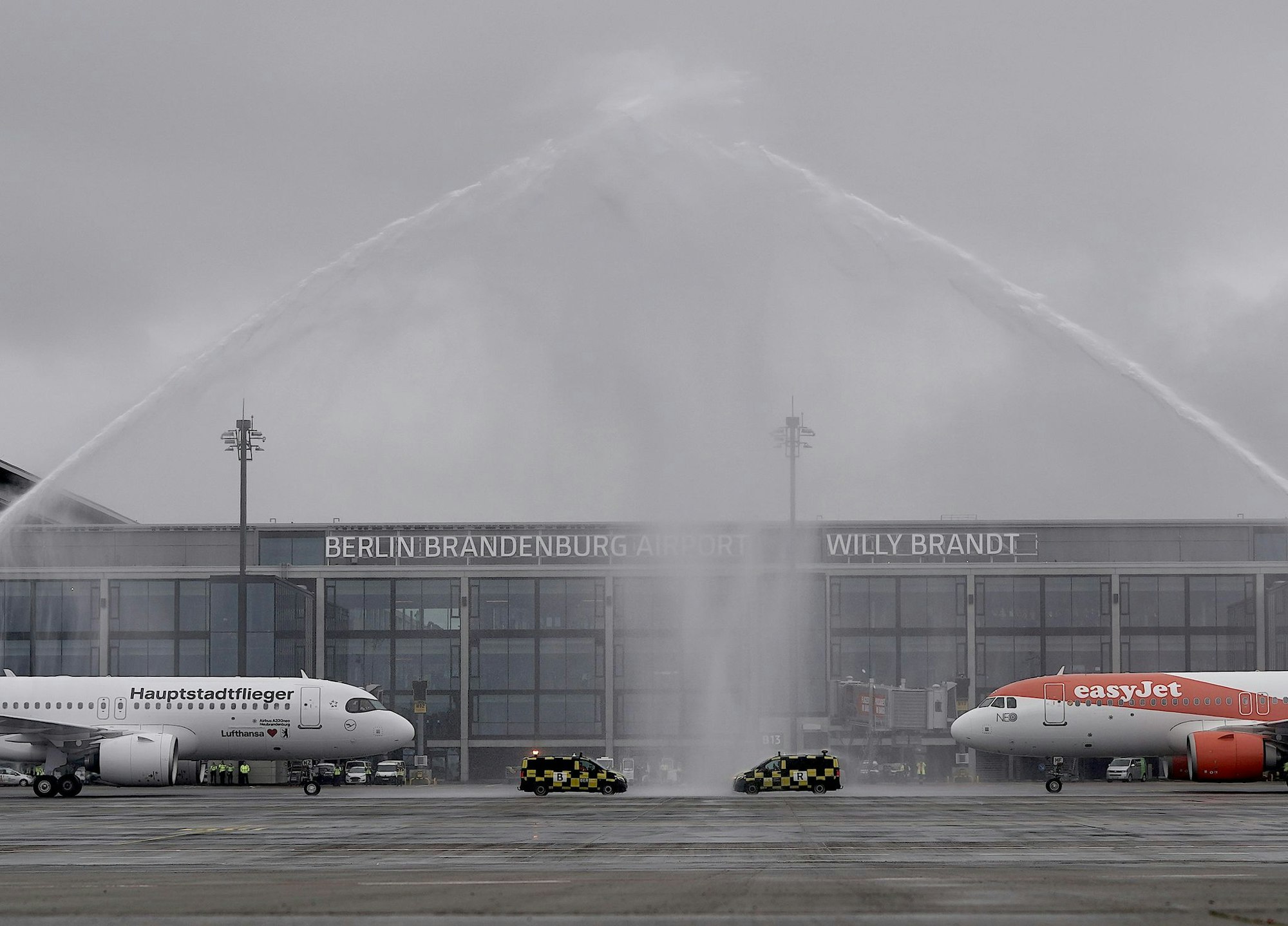 Am 30. Oktober 2020 landeten die ersten Flugzeuge am Hauptstadtflughafen BER. (Archivbild)