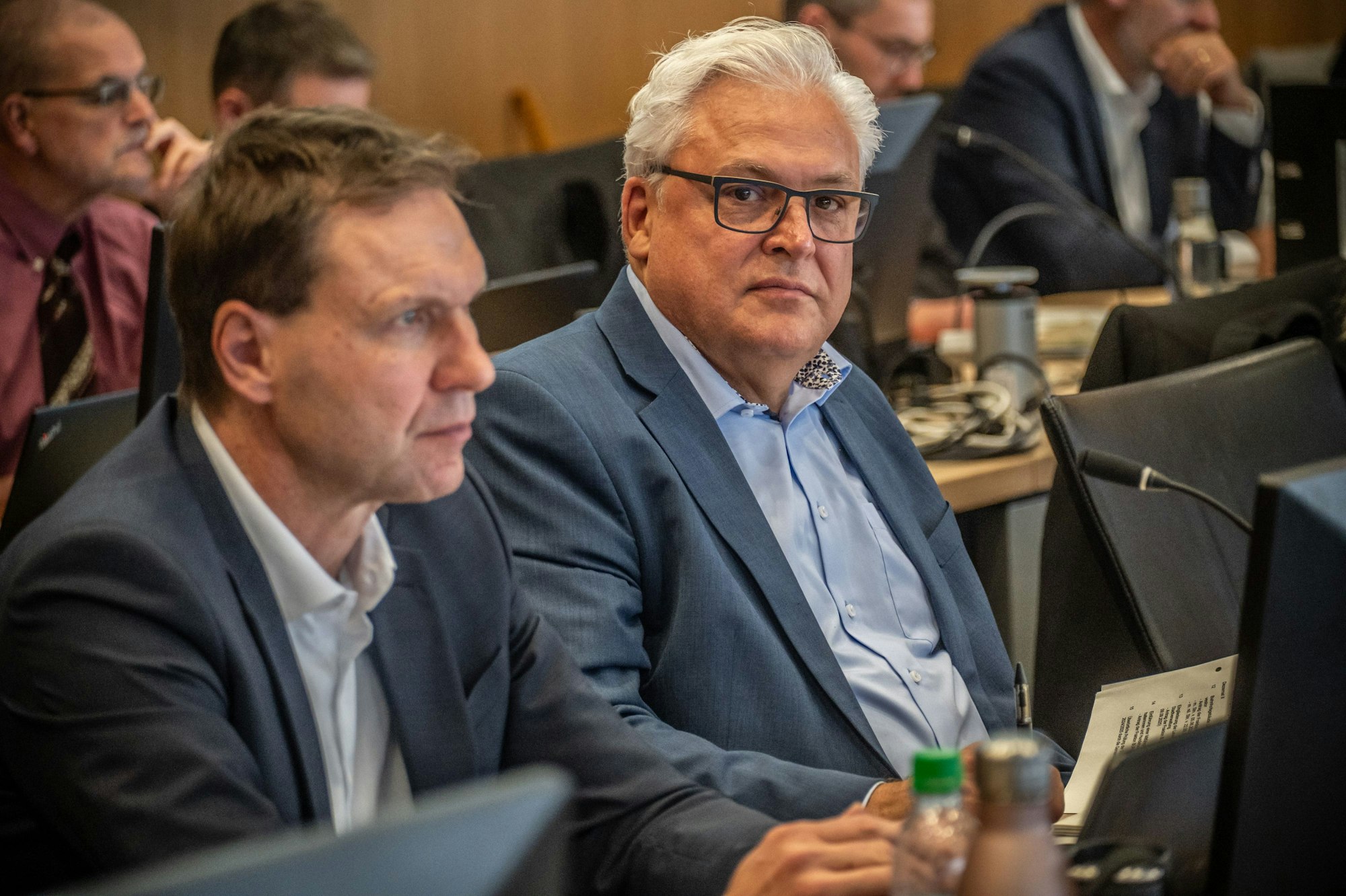 letzte Leverkusener Dezernenten Alexander Lünenbach, Marc Adomat. Ratssitzung Leverkuse