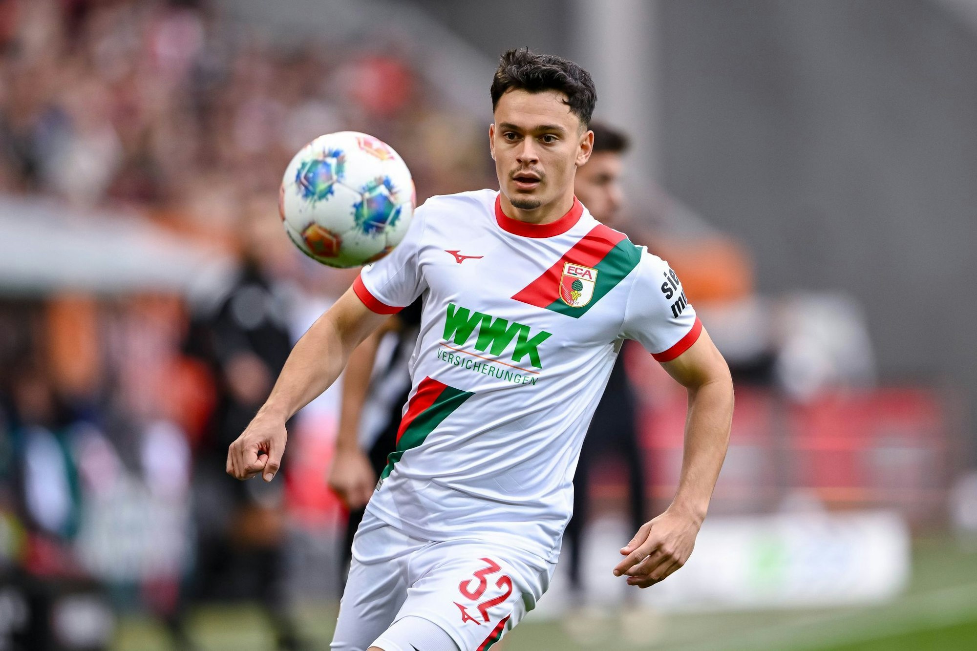 Offensivkraft Fabian Rieder ist weiter vom Augsburg Weg überzeugt.