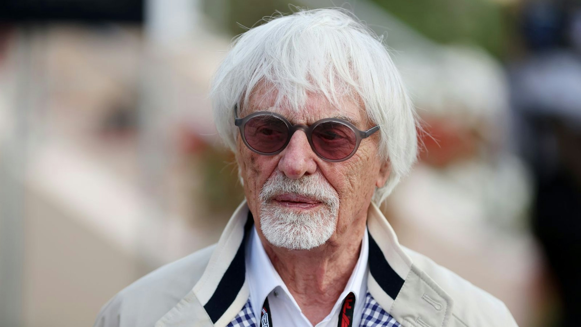 Bernie Ecclestone formte die Formel 1 zu einem Weltkonzern und wurde dadurch selbst steinreich. Sein Vermögen wird auf 2,4 Milliarden Dollar geschätzt. (Bild: 2023 Getty Images/Lars Baron)