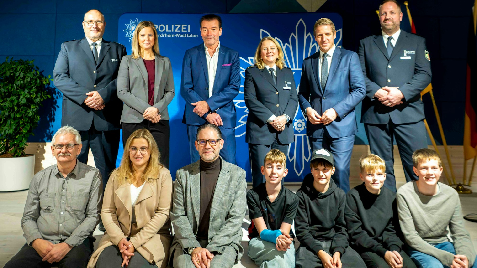 In der Ideenfabrik in der Alten Tuchfabrik verlieh die Euskirchener Polizei ihren Zivilcouragepreis. Ausgezeichnet wurden zehn Preisträger in fünf Fällen, die für Aufsehen gesorgt hatten.