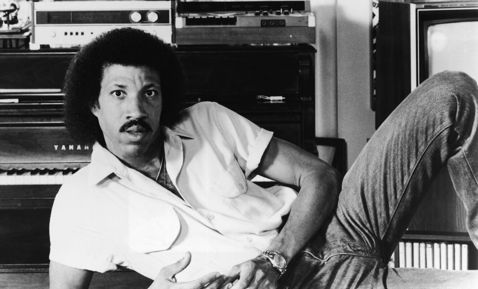Eine Nacht, 47 Stars und ein Song für die Ewigkeit: Lionel Richie war 1985 einer der Initiatoren des Benefizprojekt „We Are The World“. (Bild: Hulton Archive / Getty Images)