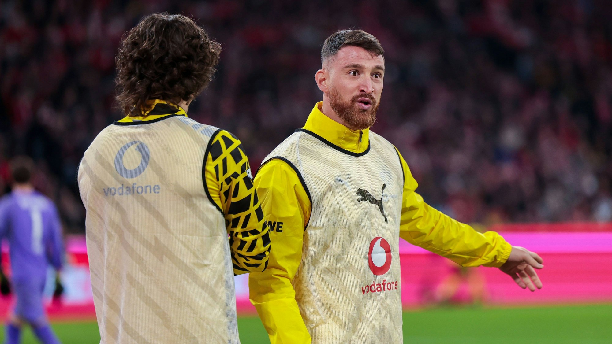 18.10.2025, 1. Bundesliga, 7. Spieltag, FC Bayern München - Borussia Dortmund, Salih Özcan Borussia Dortmund, München Allainz Arena Bayern Deutschland xRHR-FOTO/DEx *** 18 10 2025, 1 Bundesliga, Matchday 7, FC Bayern München Borussia Dortmund, Salih Özcan Borussia Dortmund , Munich Allainz Arena Bayern Germany xRHR PHOTO DEx Copyright: DennisxEwert/RHR-FOTOx RHR-FOTO/DE