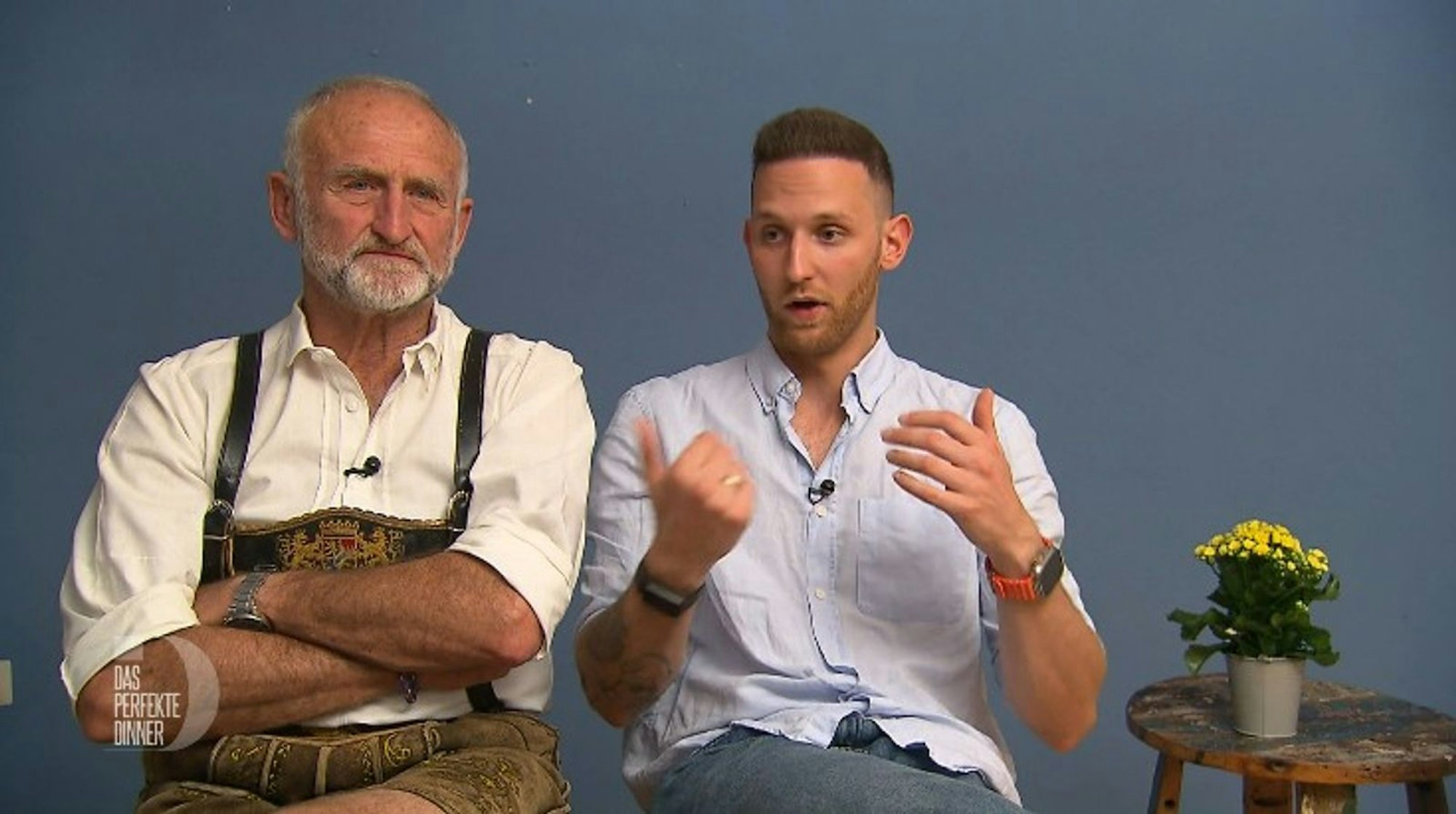 Für das Dinner bei Fabian haben sich Franz (l.) und Rafael in Schale geworfen - Franz vielleicht ein bisschen mehr. (Bild: RTL)