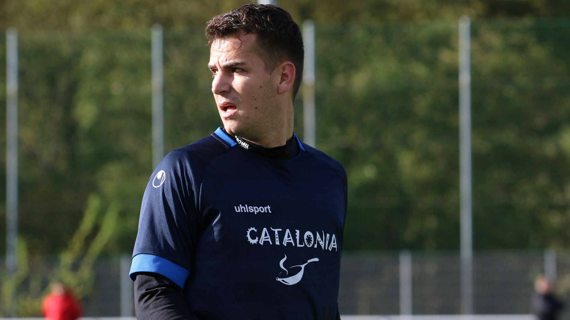 Das Bild zeigt Helge Hohl im Trikot des SV Bessenich.