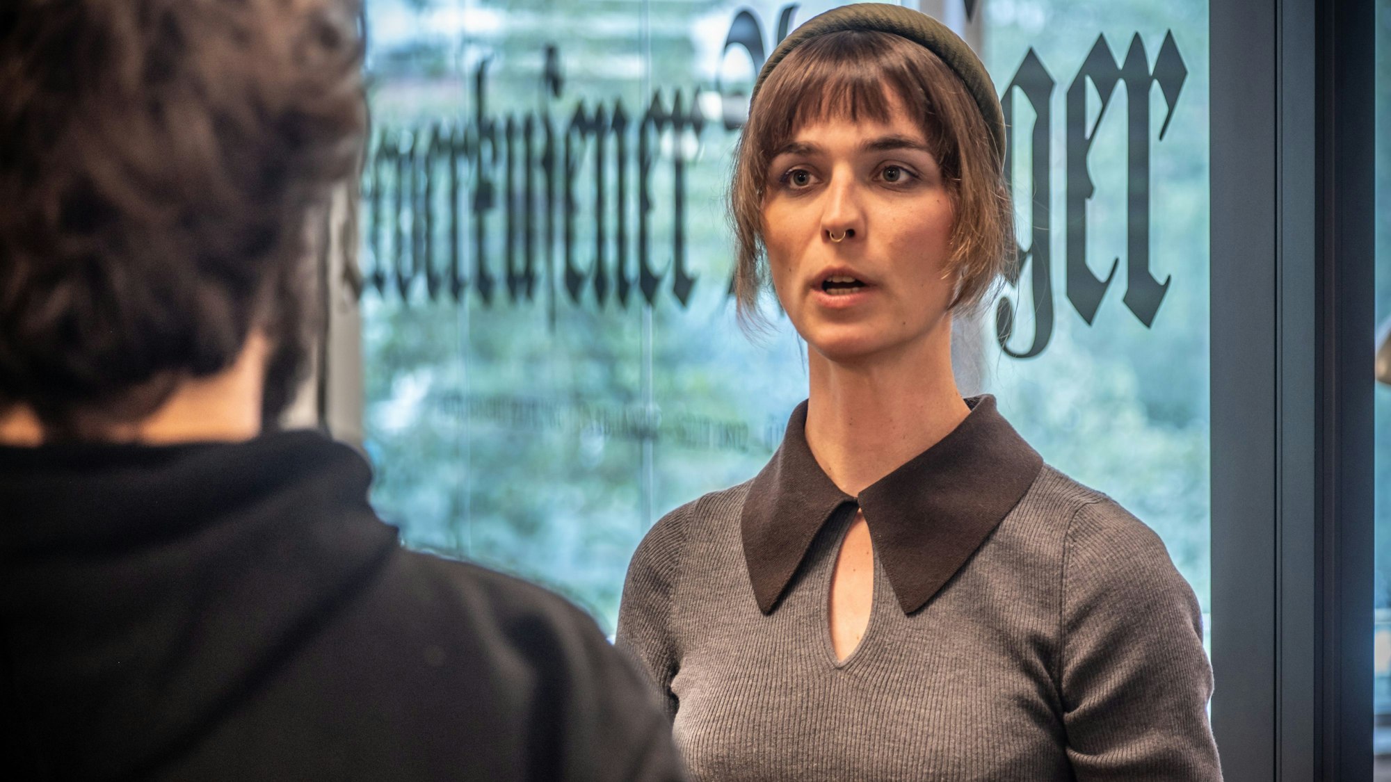 Nyke Slawik im Gespräch im Rahmen ihres Redaktionsbesuchs.