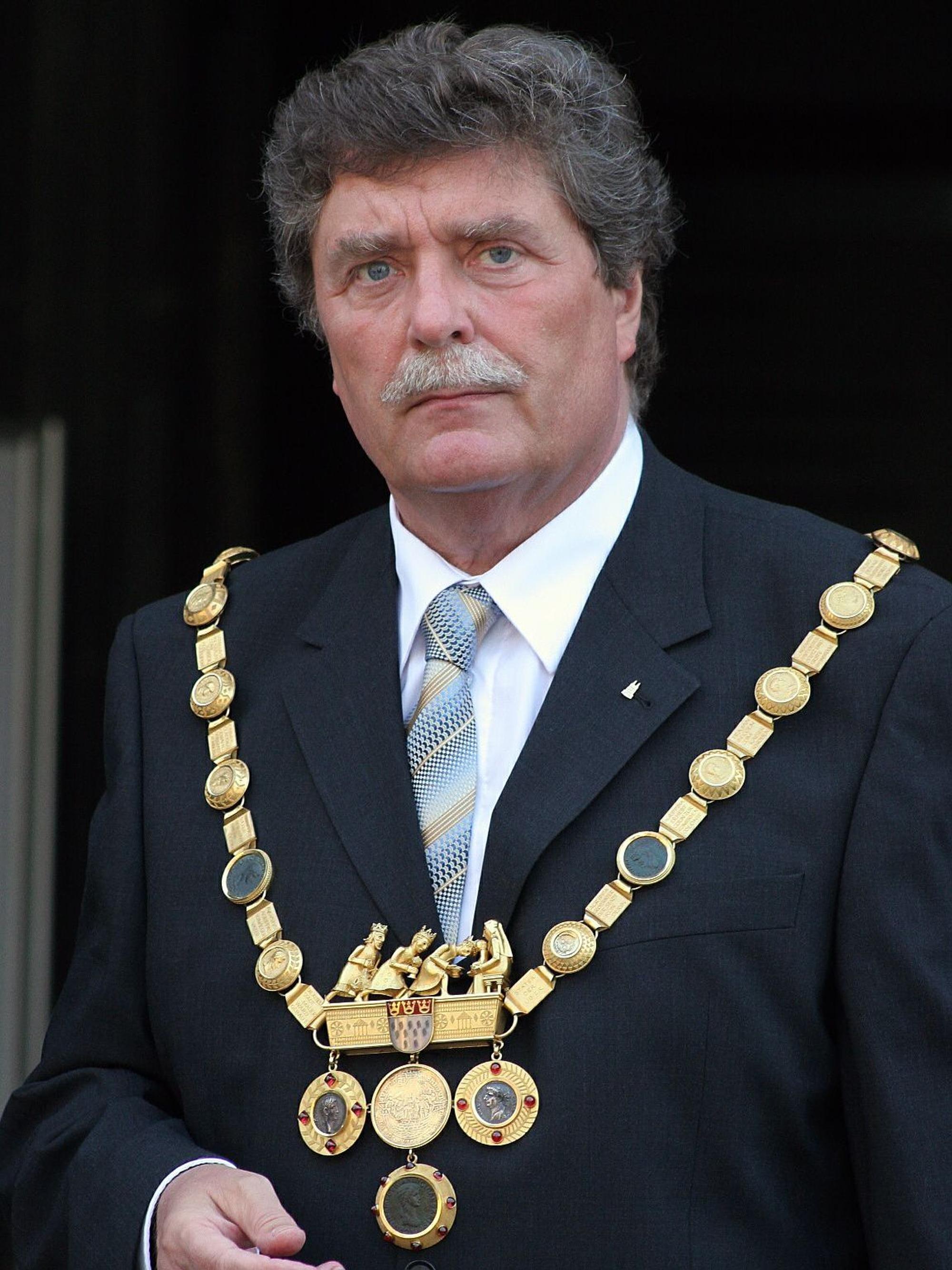 Fritz Schramma mit Amtskette