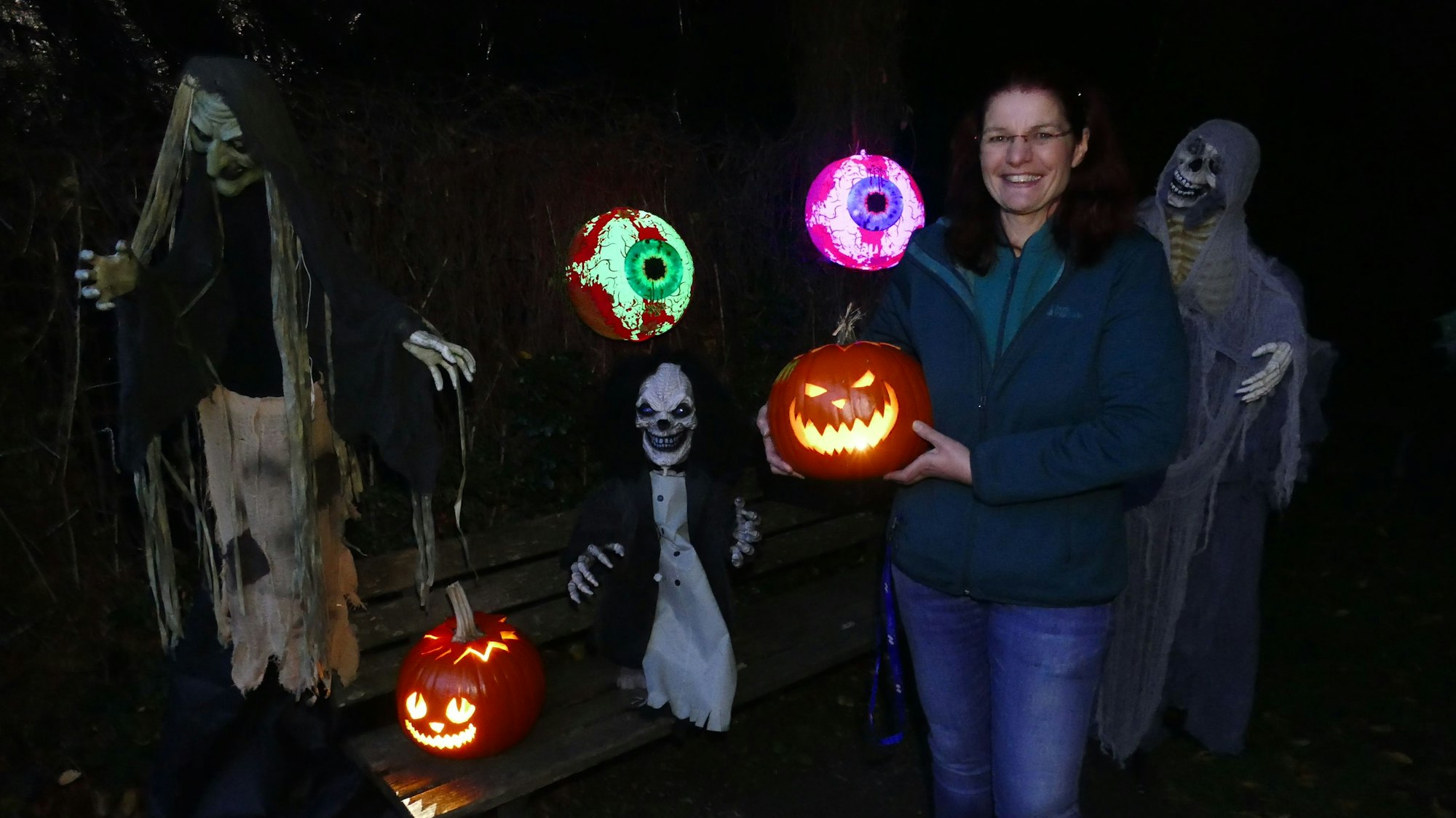 Isabel Nolden von Sahle Wohnen veranstaltet eine Halloween-Party für ihre Mieterinnen und Mieter.