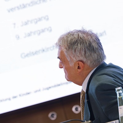 Herbert Reul (CDU), Innenminister von Nordrhein-Westfalen, beim Pressegespräch zur Vorstellung einer Studie zur Kinder- und Jugendkriminalität.