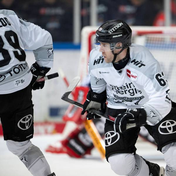 PENNY DEL 1 Iserlohn Roosters - Kölner Haie Iserlohn, 28.10.2025 Patrick Russell Kölner Haie, Sturm, 63 PENNY DEL 1 Iserlohn Roosters - Kölner Haie am 28.10.2025 in der Eissporthalle Iserlohn in Iserlohn Deutschland. *** PENNY DEL 1 Iserlohn Roosters Kölner Haie Iserlohn, 28 10 2025 Patrick Russell Kölner Haie, Sturm, 63 PENNY DEL 1 Iserlohn Roosters Kölner Haie on 28 10 2025 at the Eissporthalle Iserlohn in Iserlohn Germany Copyright: xBEAUTIFULxSPORTS/AndreasxDickx