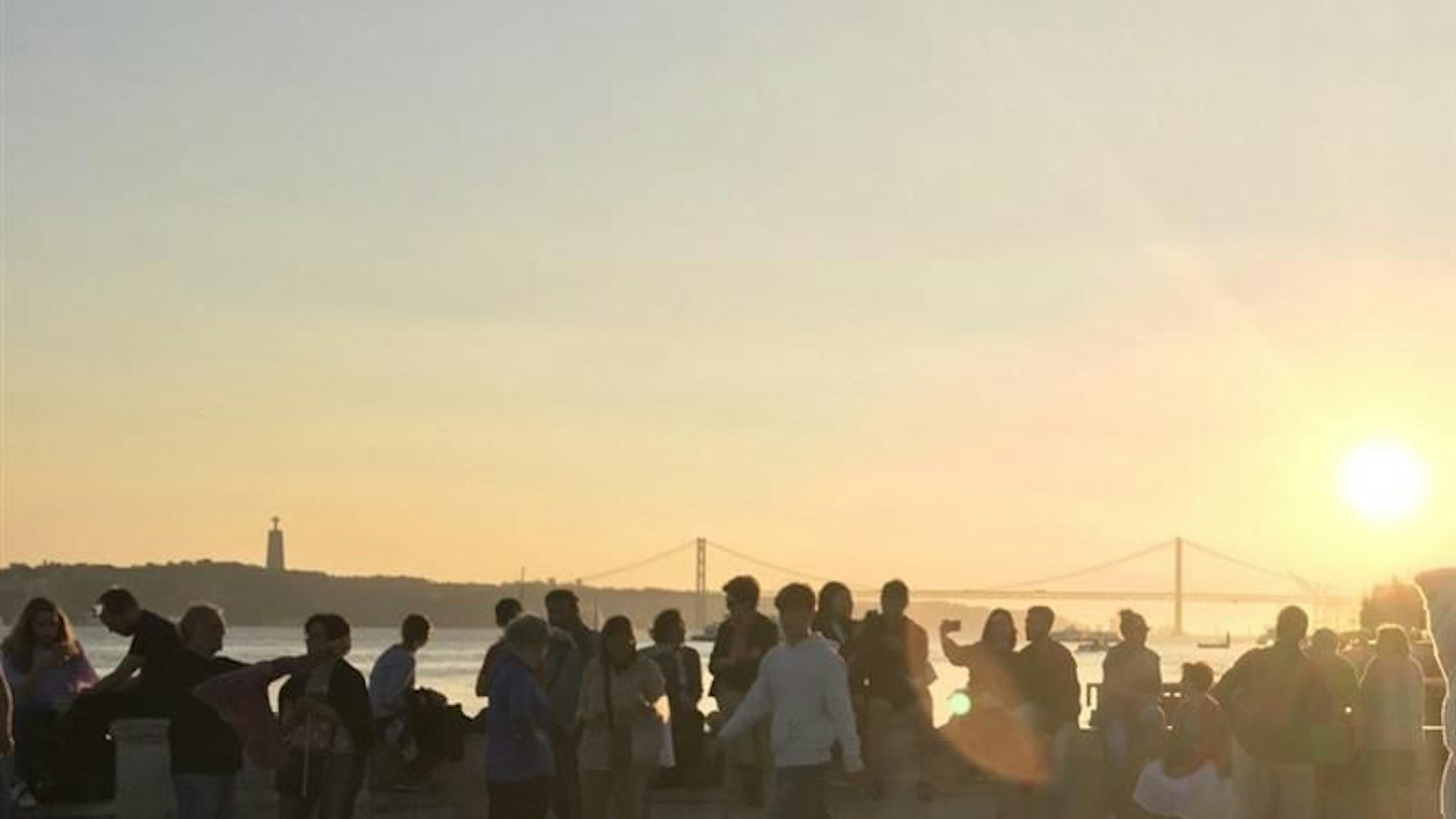 Lissabon mit seiner Brücke. (Archivbild)