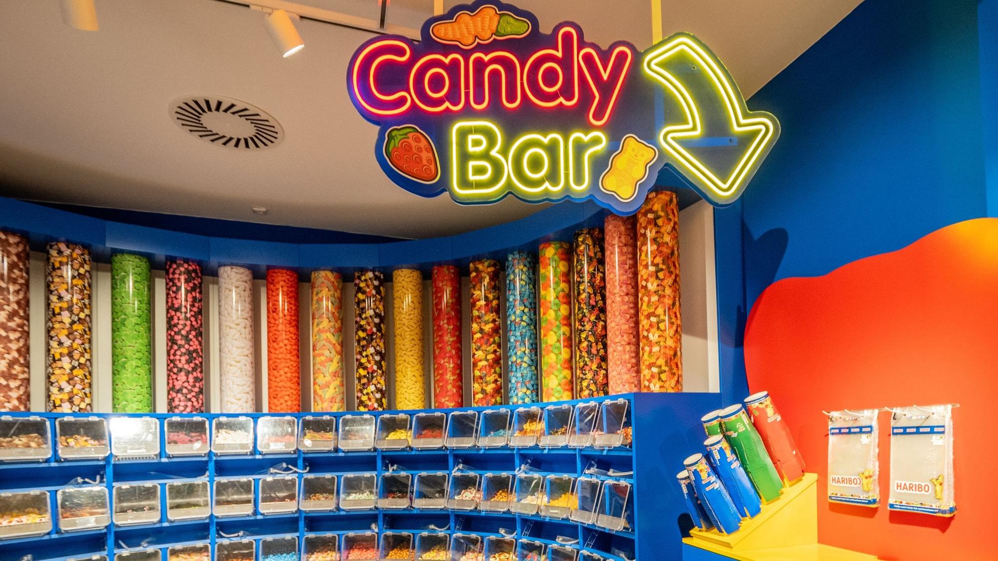 Die Candy-Bar im neuen Shop von Haribo in Bonn.
