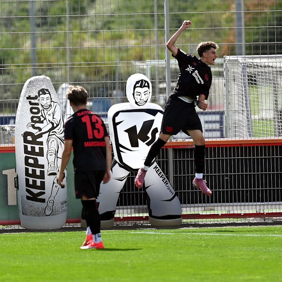 30.08.2025, Fiussball-U17-Bayer 04-Offenbach
rechts: Simone Cannizzaro (Bayer) Torschütze zum 1:0 für Bayer
Foto: Uli Herhaus