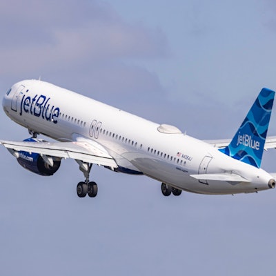 Airbus A320 von JetBlue ist in heftige Turbulenzen geraten.