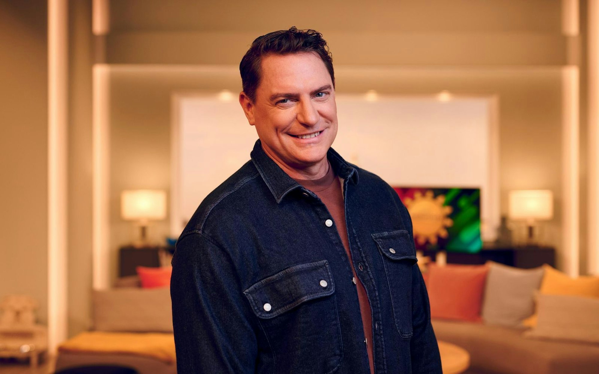 Am Freitag verkündete Benjamin Bieneck seinen Ausstieg beim „SAT.1-Frühstücksfernsehen“. (Bild: SAT.1 / Christoph Köstlin)