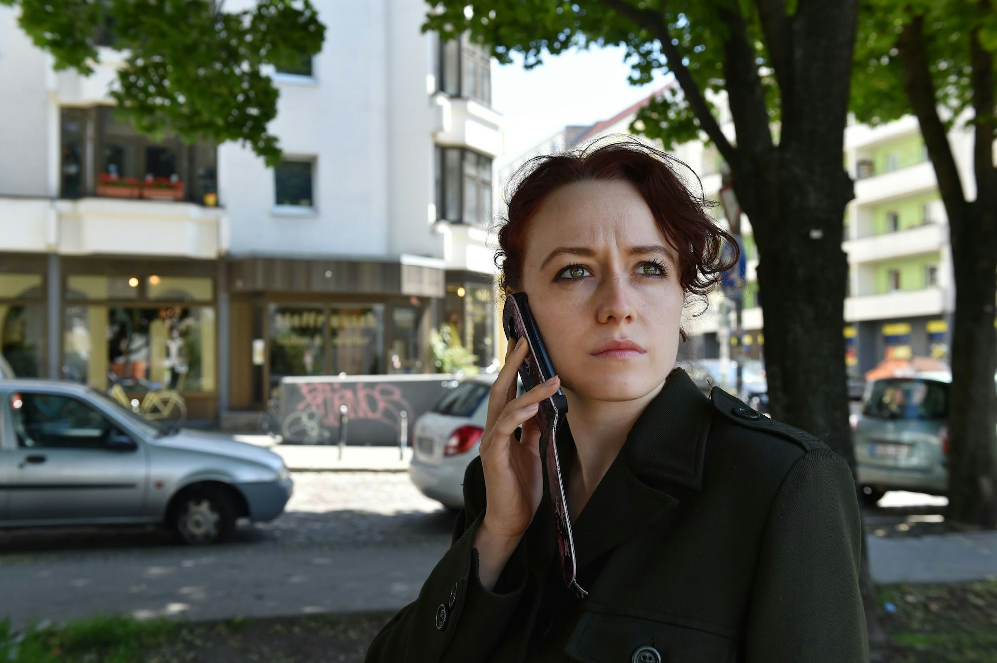 Notruf wählen! Wer Zeuge einer Straftat wird, sollte umgehend Hilfe holen.