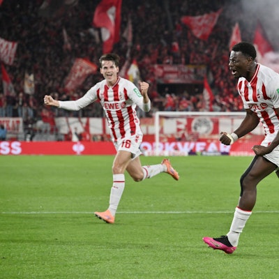 Ragnar Ache bei seinem Tor gegen die Bayern. (Archivbild)