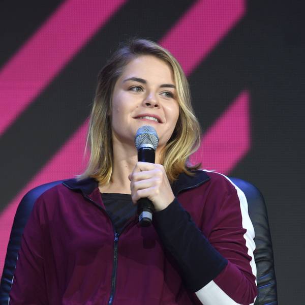 Hazel Brugger ist eines der bekanntesten Gesichter der Comedy-Szene. Sie bestreitet den Auftakt-Abend beim ersten „Cologne Comedy Festival Open-Air“ auf dem Gelände von Schloss Eulenbroich in Rösrath.