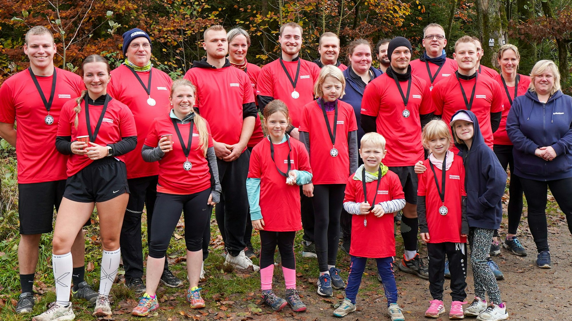 Gruppenfoto von Feuerwehrleuten