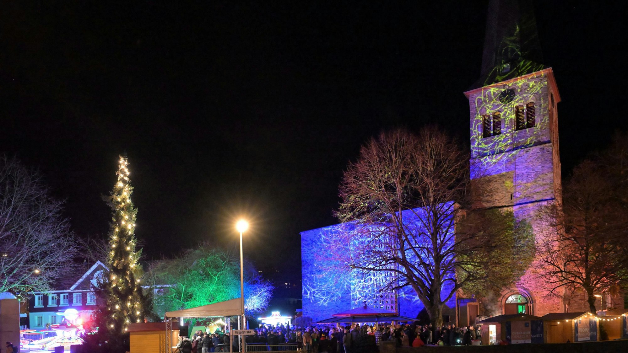 Das Foto zeigt den Weihnachtsmarkt Overath