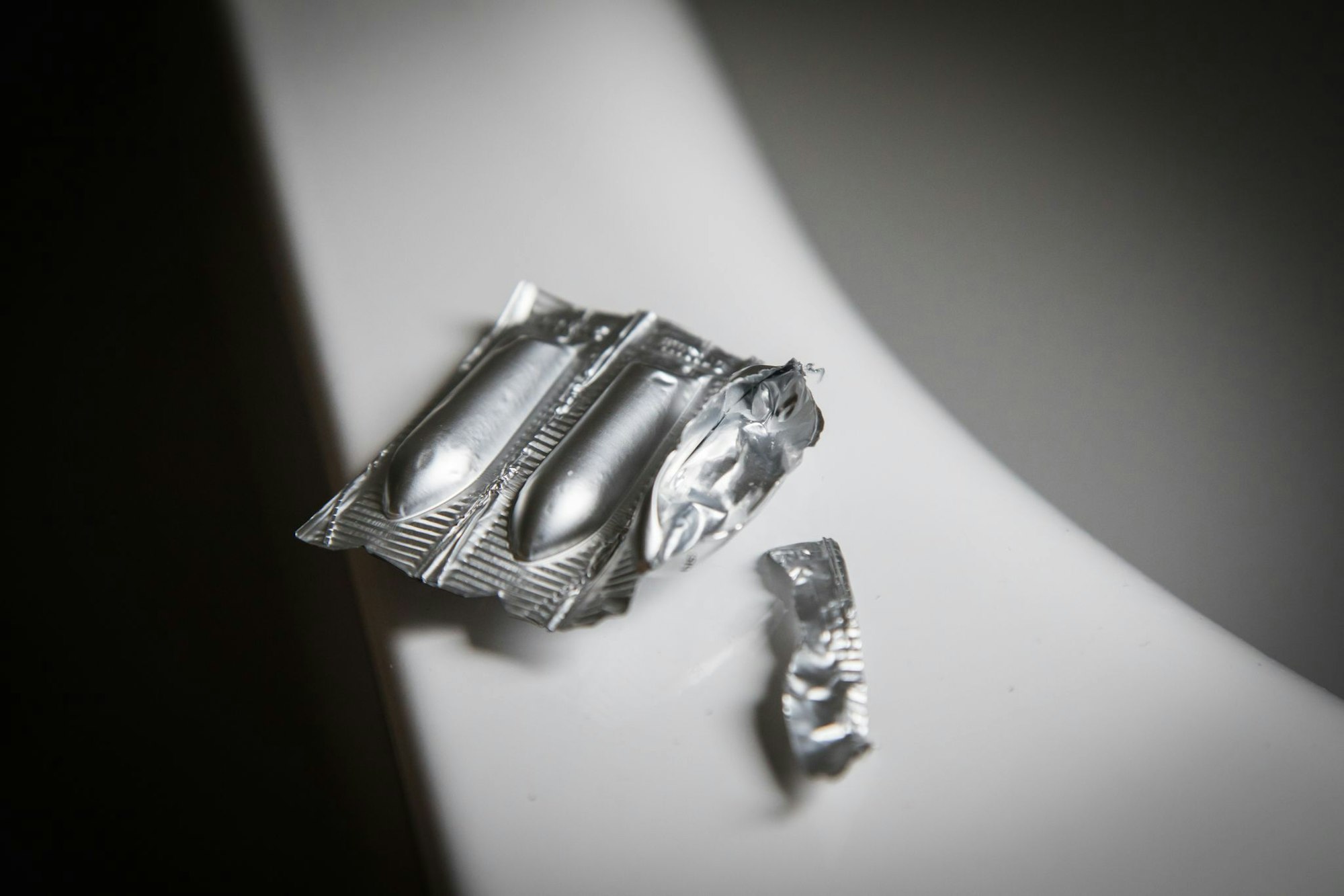 Gewusst wie: Diese Tipps helfen beim Einführen von Zäpfchen.