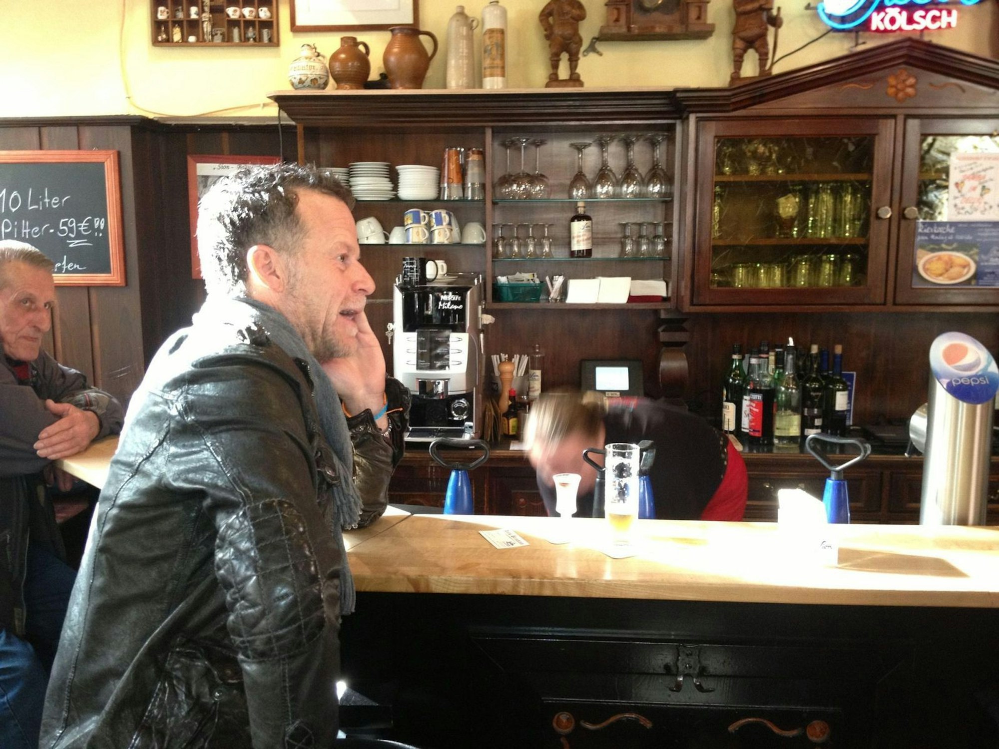 Nach seinem „Alkohol-Experiment“ benötigte Jenke von Wilmsdorff einen Entzug. (Bild: RTL / Lotte Lang)