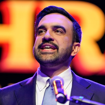 Zohran Mamdani wird neuer Bürgermeister von New York.