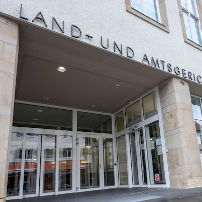 Am Landgericht hat ein Mordprozess in einem Jahrzehnte zurückliegenden Fall begonnen (Archivbild)