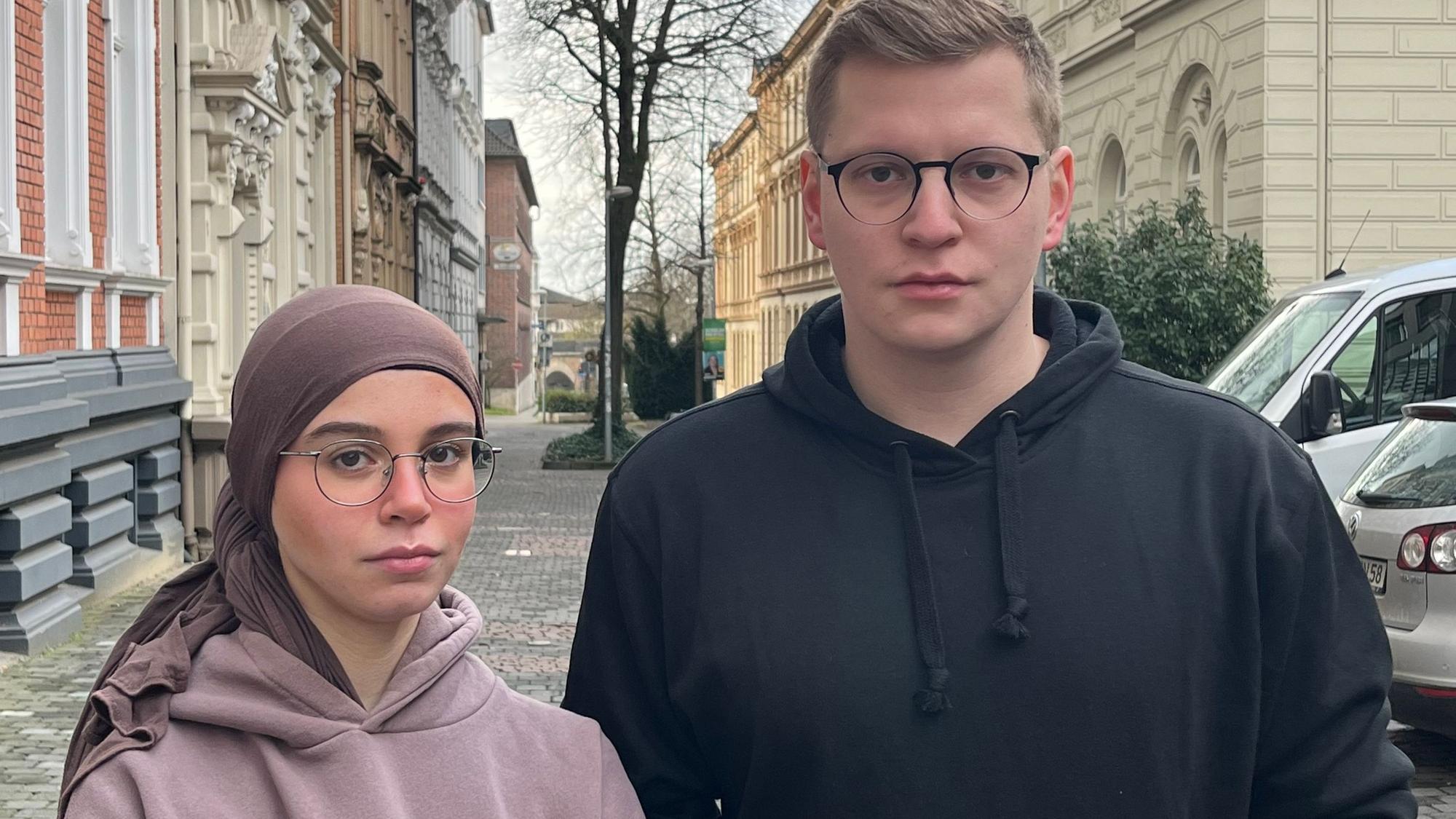 Die Landessprecher der Grünen Jugend in NRW, Aslı Baskas und Björn Maue.
