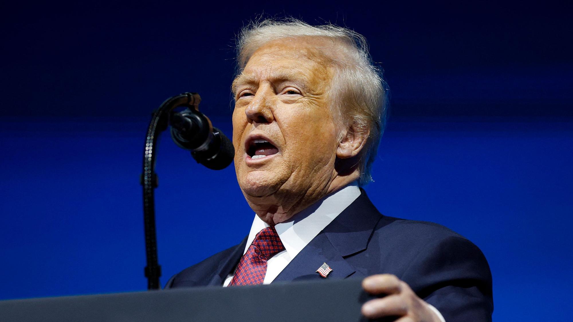 US-Präsident Donald Trump spricht vor dem America Business Forum Miami im Kaseya Center. (Archivbild)